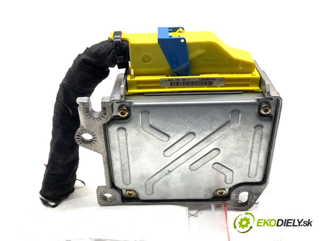 AUDI A6 C5 Kombi 2004 132 kW 2.5 TDI 2496 senzor airbag 4B0959655AA (Snímač)