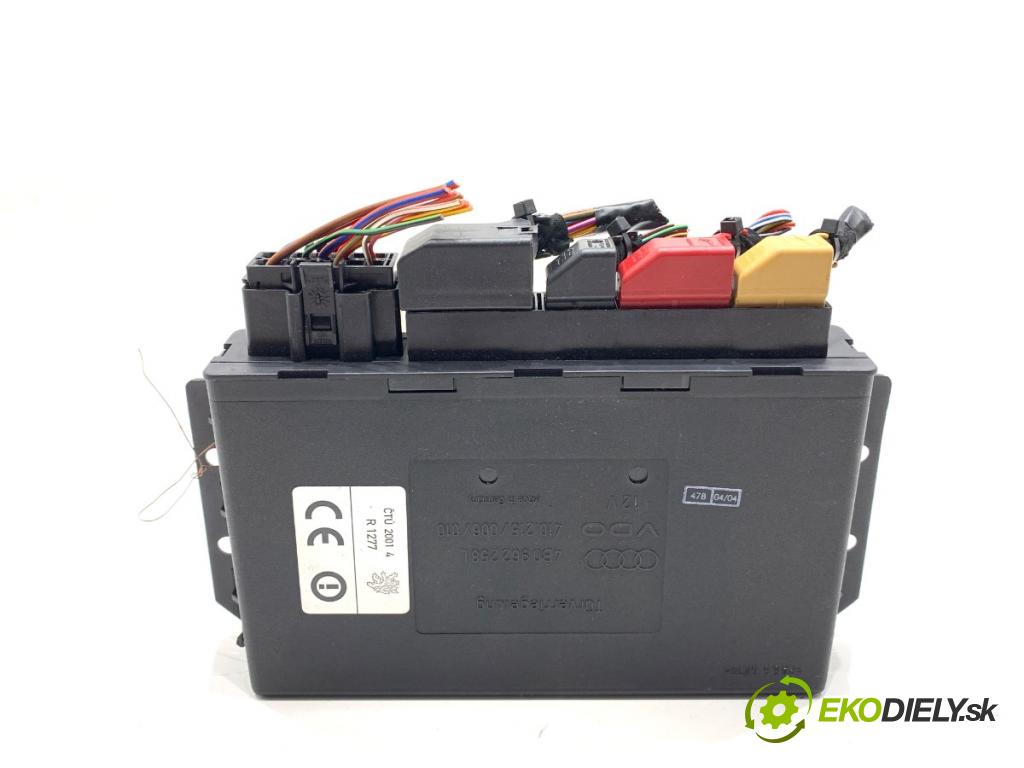 AUDI A6 C5 Kombi 2004 132 kW 2.5 TDI 2496 Modul komfortu 4B0962258L (Modul komfortu)