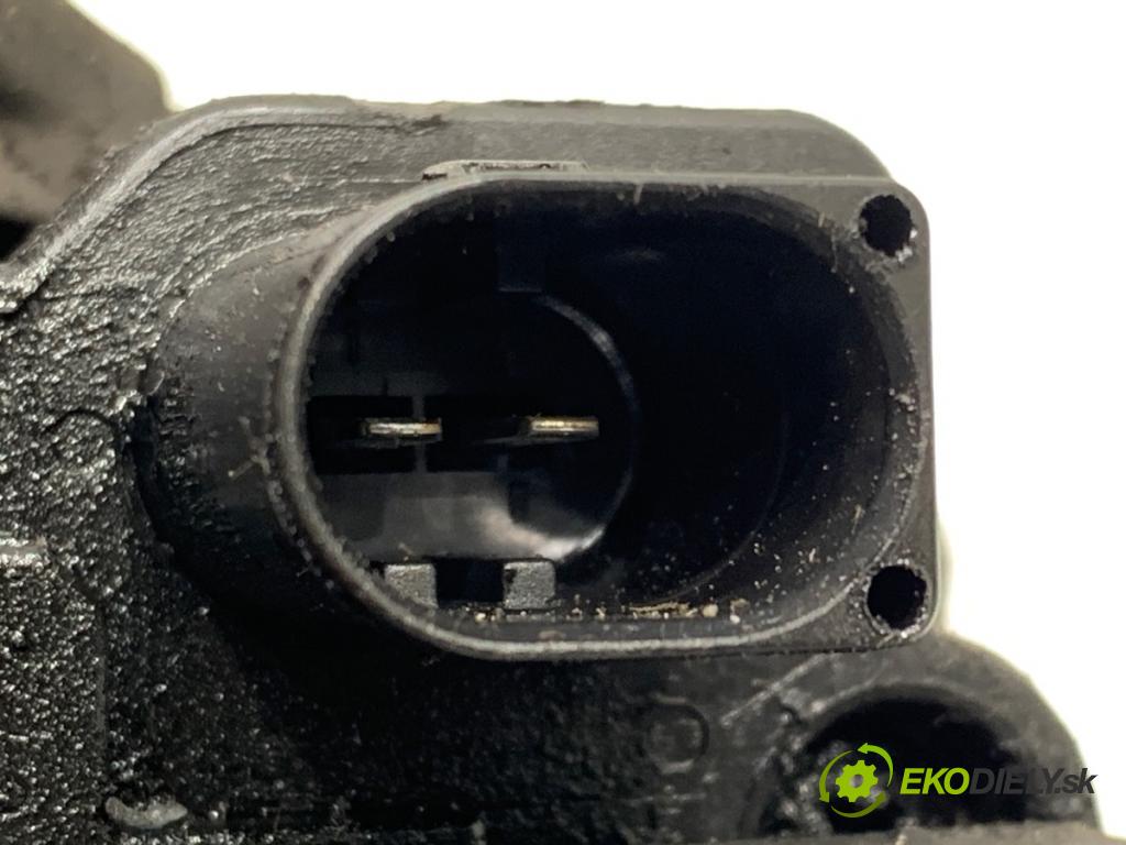 AUDI A6 C5 Kombi 2004 132 kW 2.5 TDI 2496 Alternátor 078903016AB (Alternátor)