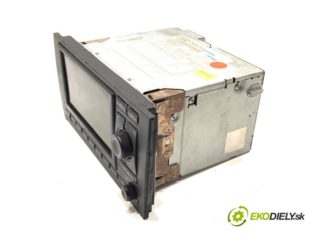 AUDI A6 C5 Kombi 2004 132 kW 2.5 TDI 2496 RADIO 4B0035192P (Audio zariadenie)