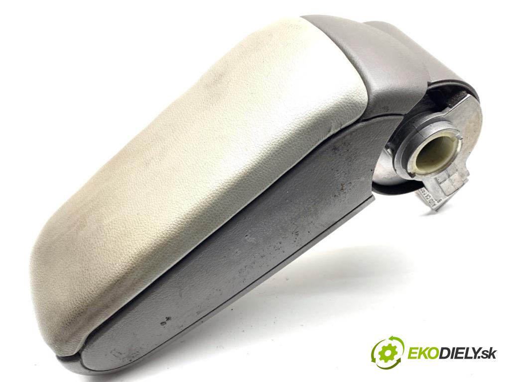 AUDI A6 C5 Kombi 2004 132 kW 2.5 TDI 2496 Lakťová opierka 4B0864207K (Lakťová opierka)