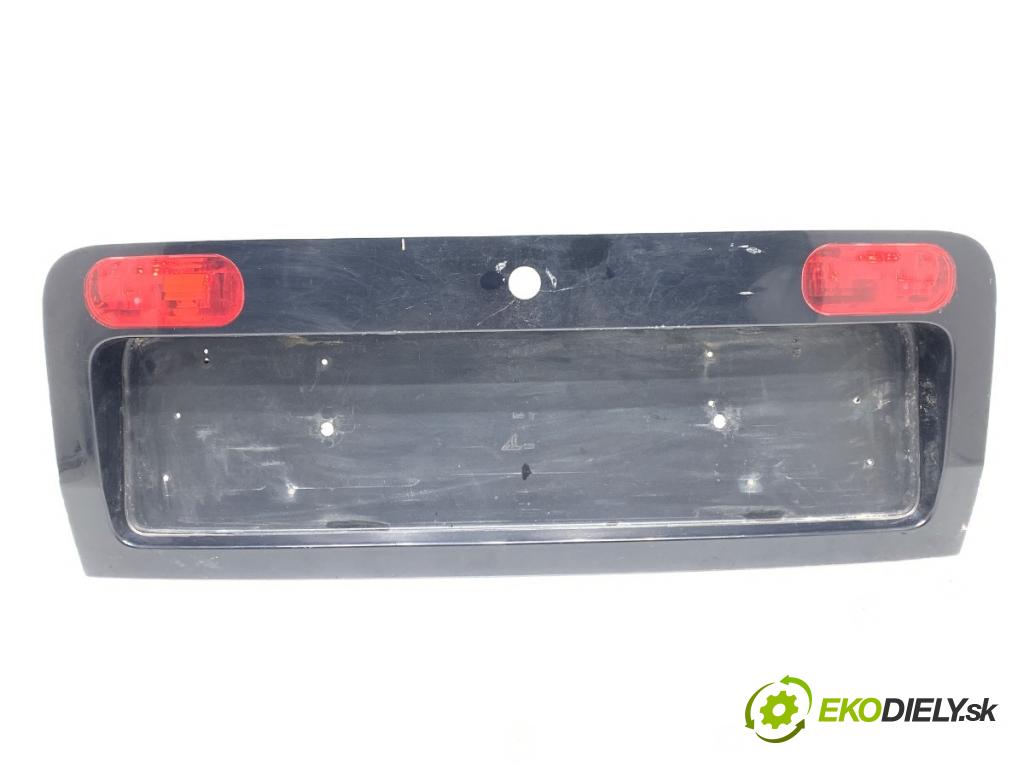 AUDI A6 C5 Kombi 2004 132 kW 2.5 TDI 2496 zadní část - čelo dveří zadní část 4B9945695M