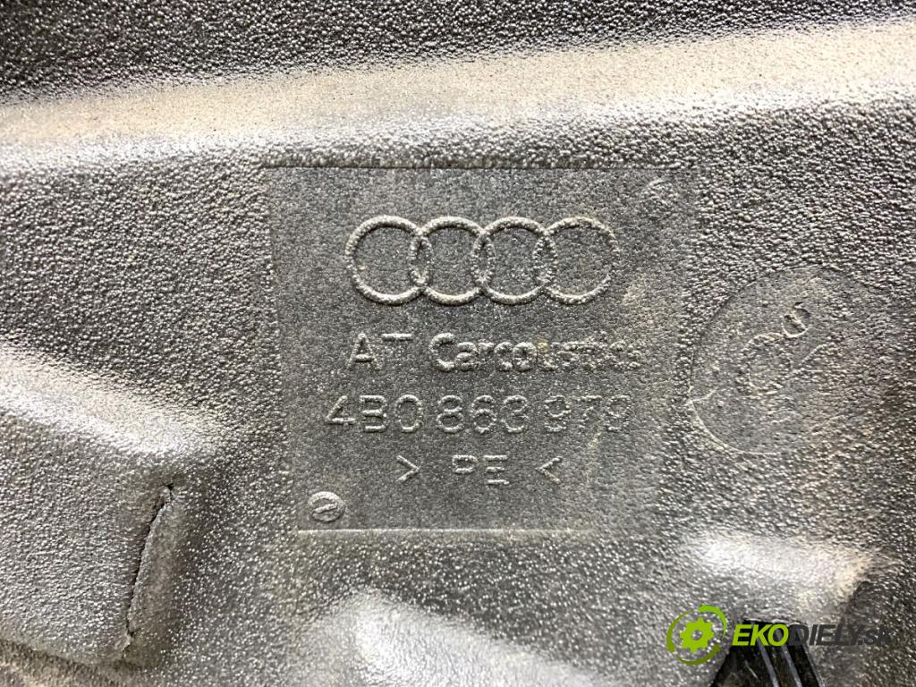 AUDI A6 C5 Kombi 2004 132 kW 2.5 TDI 2496 ča dveře levý přední část