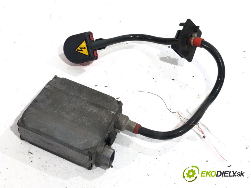 AUDI A6 C5 Kombi 2004 132 kW 2.5 TDI 2496 Menič XENON 4B0941471 (Riadiaca jednotka xenónu)