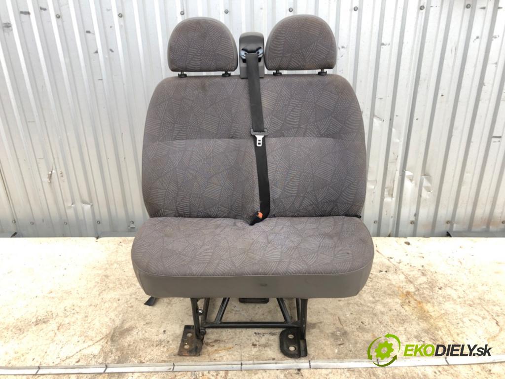 FORD TRANSIT IV Autobus 2002 74 kW 2.0 DI (F_E_, F_F_, F_G_) 1998 sedadlo pravý přední část 