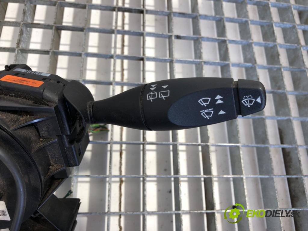 FORD TRANSIT IV Autobus 2002 74 kW 2.0 DI (F_E_, F_F_, F_G_) 1998 Prepínač kombinovaný YC1T-14A664-AE (Prepínacie páčky pod volantom)