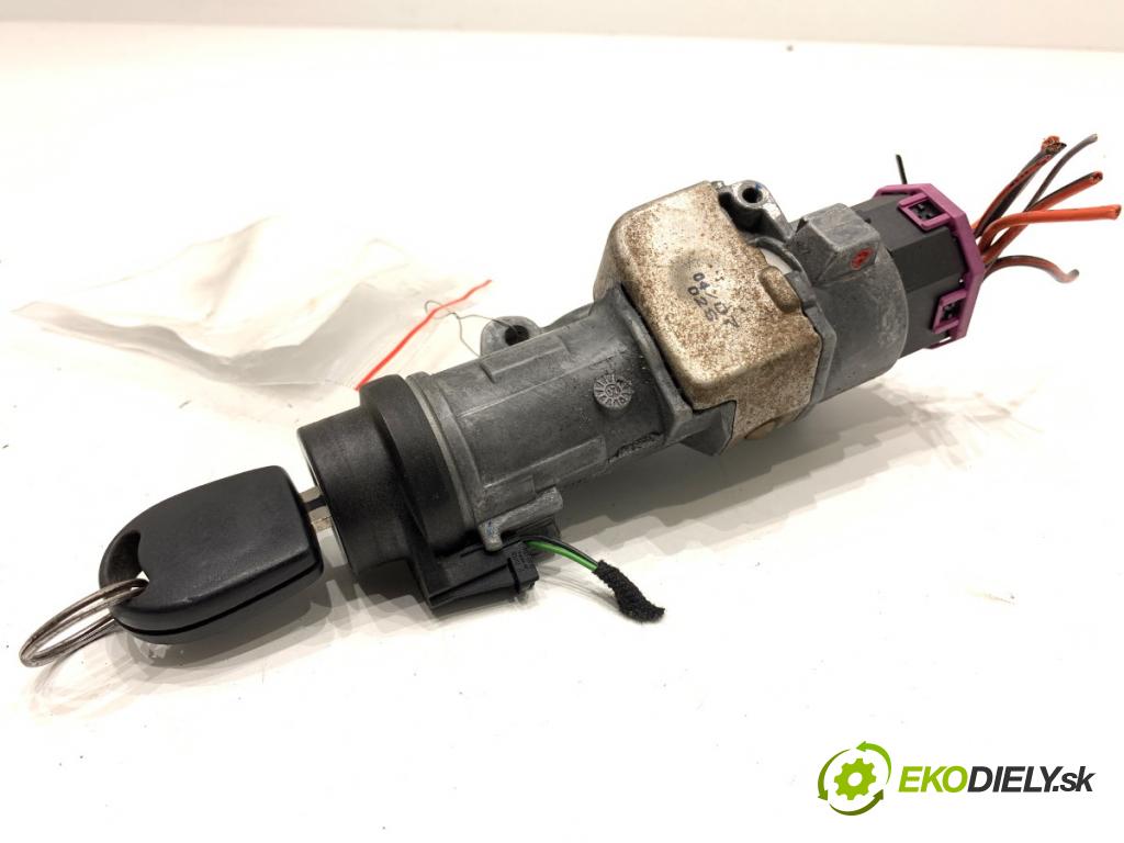 VW POLO IV 9N liftback 2007 51 kW 1.4 TDI 1422 spinačka 4B0905851Q (Spínacia skrinka)