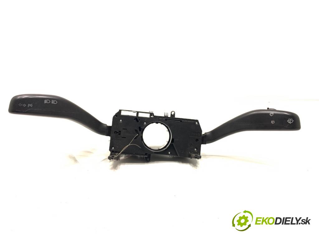 VW POLO IV 9N liftback 2007 51 kW 1.4 TDI 1422 Prepínač kombinovaný 6Q0953503CE (Prepínacie páčky pod volantom)