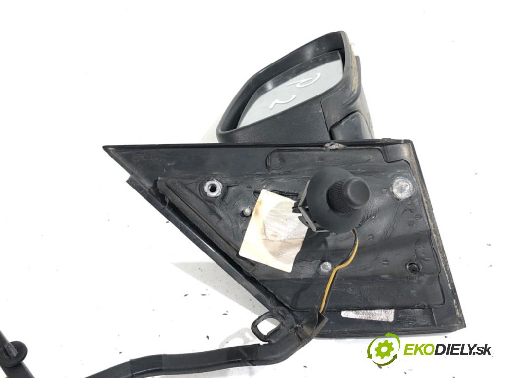 VW POLO IV 9N liftback 2007 51 kW 1.4 TDI 1422 zpětné zrcátko pravý