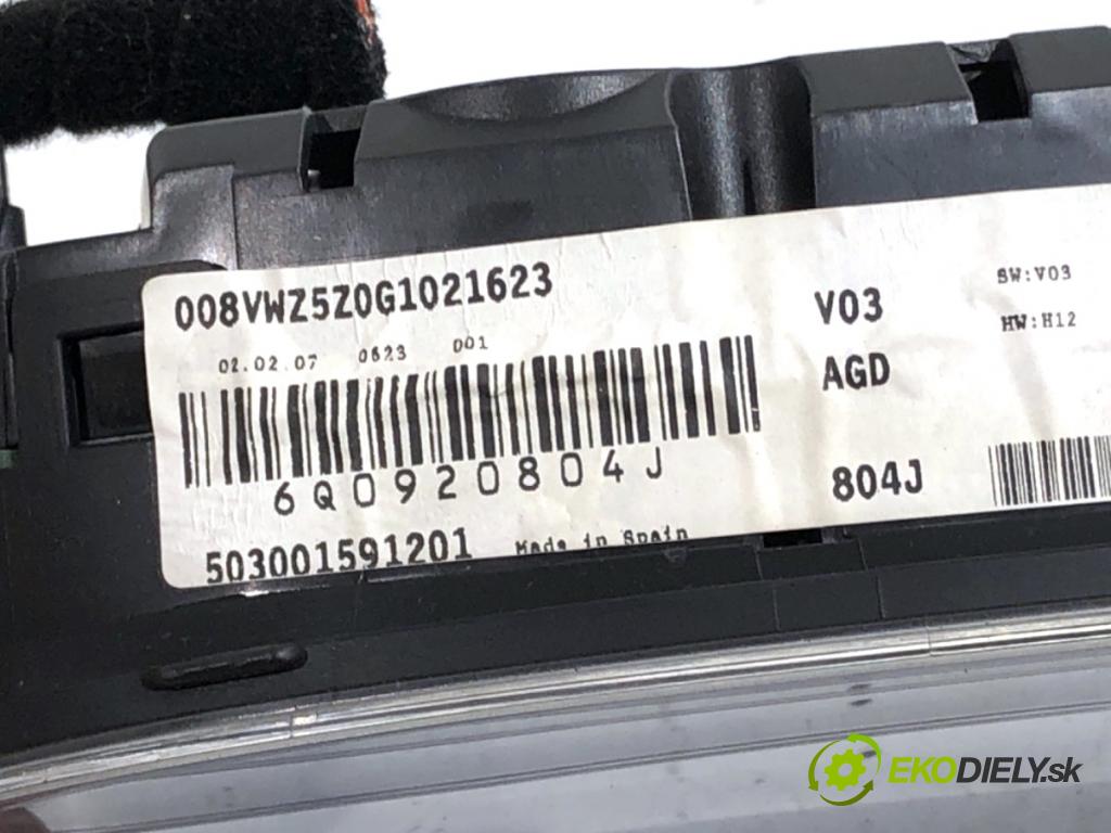 VW POLO IV 9N liftback 2007 51 kW 1.4 TDI 1422 Prístrojovka 6Q0920804J (Prístrojová doska)