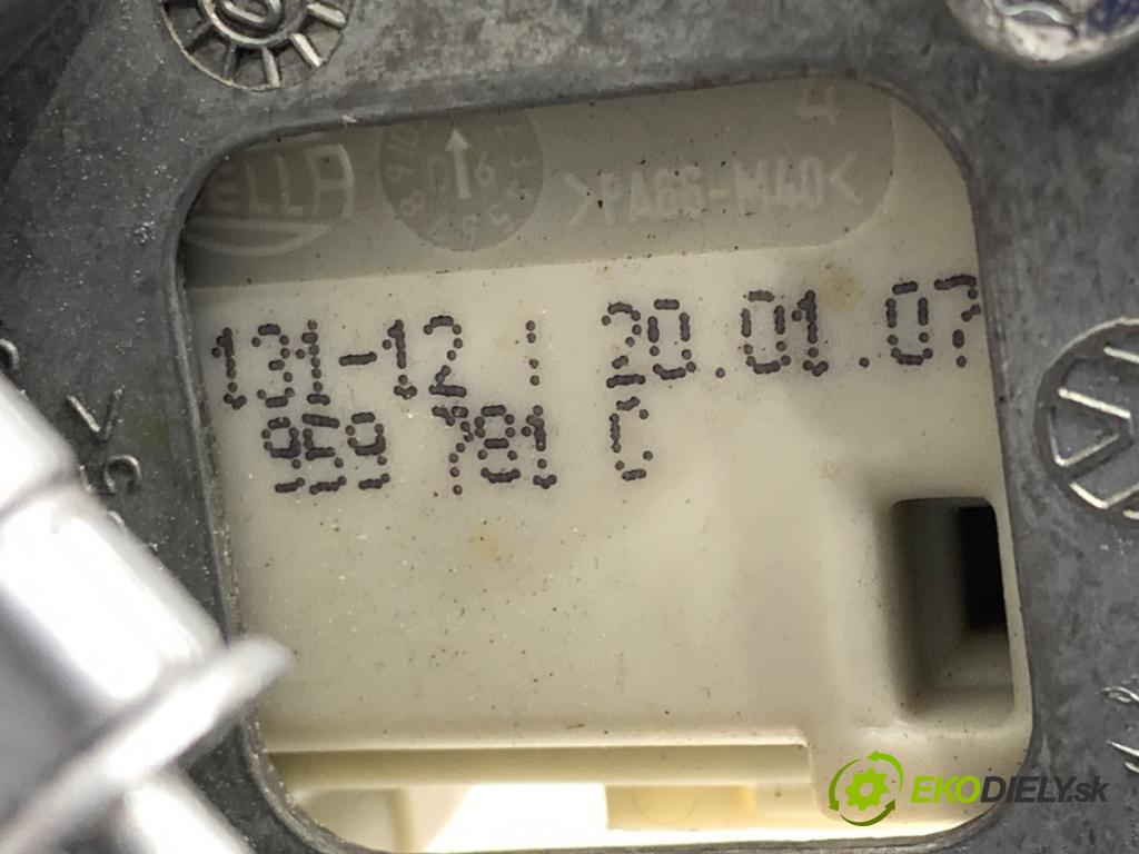 VW POLO IV 9N liftback 2007 51 kW 1.4 TDI 1422 klika dveří zadní část