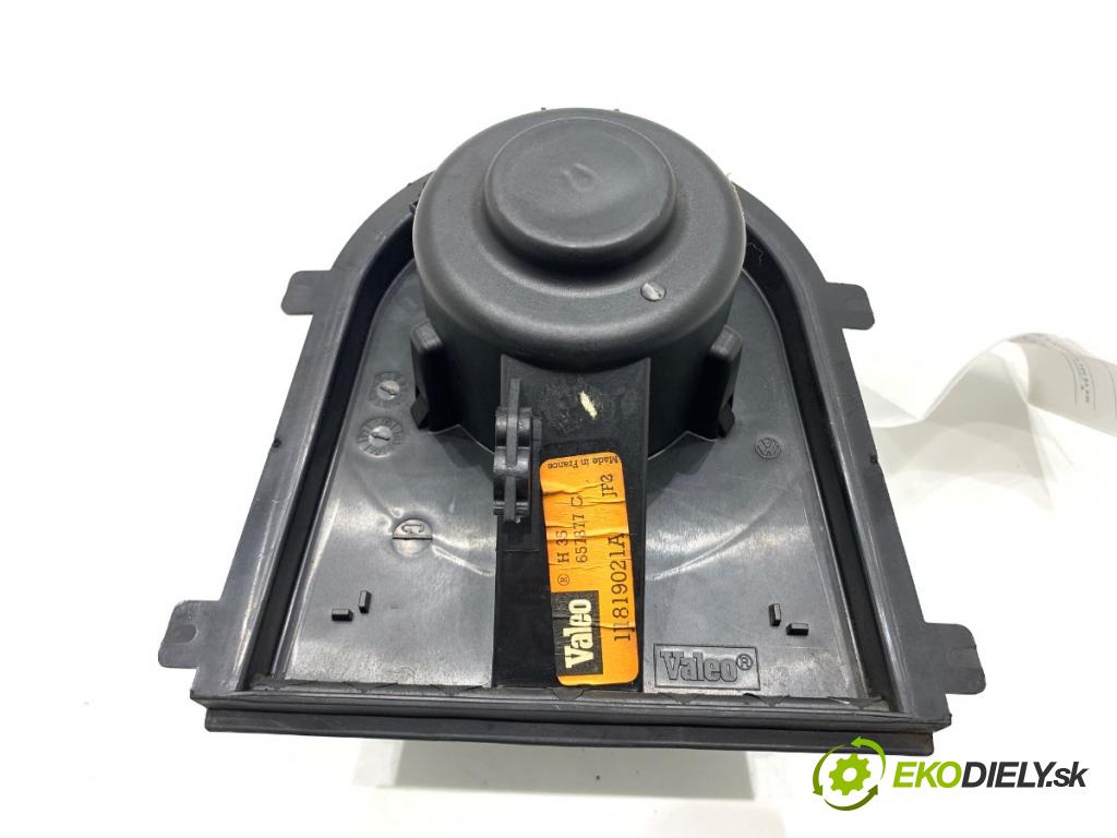AUDI A3 8L liftback 1998 81 kW 1.9 TDI 1896 topení 1J1819021A