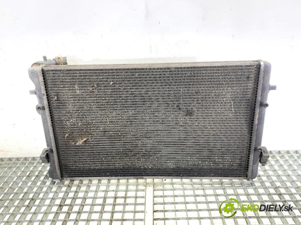 AUDI A3 8L liftback 1998 81 kW 1.9 TDI 1896 chladič vody 1J0121253J (Vodní chladič)