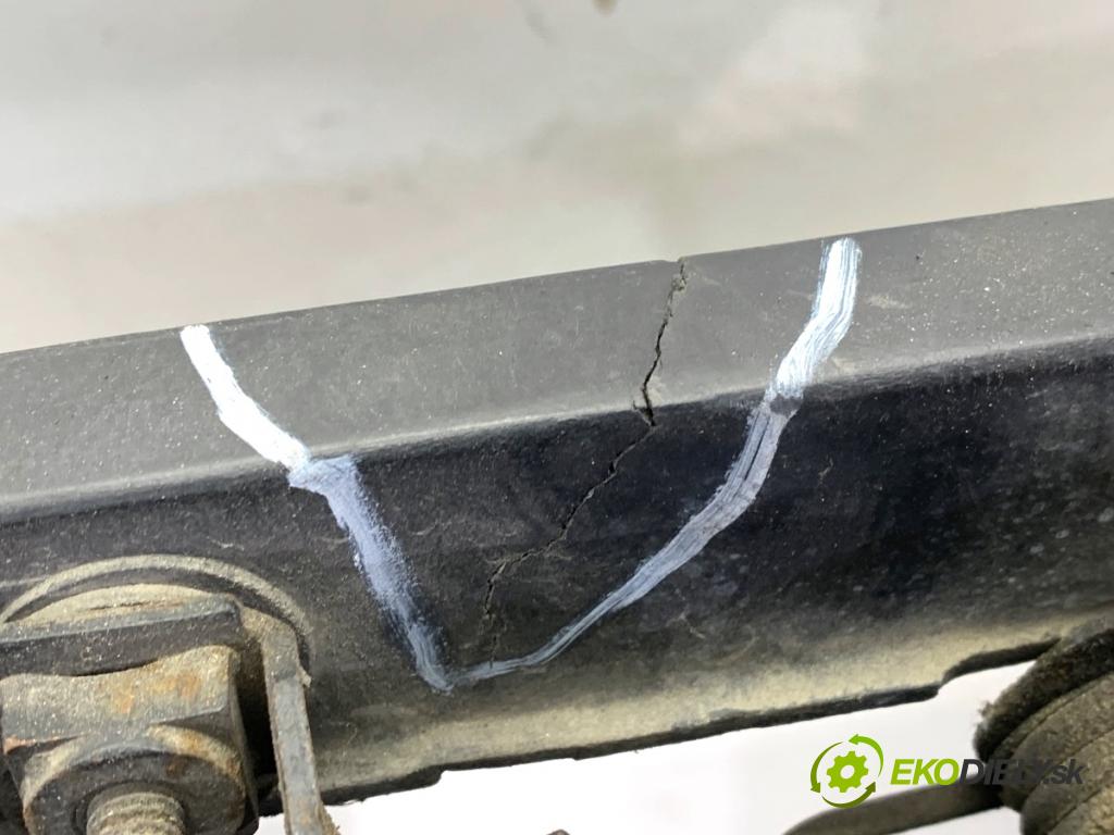 AUDI A3 8L liftback 1998 81 kW 1.9 TDI 1896 držák přední část  (Přední výztuha)