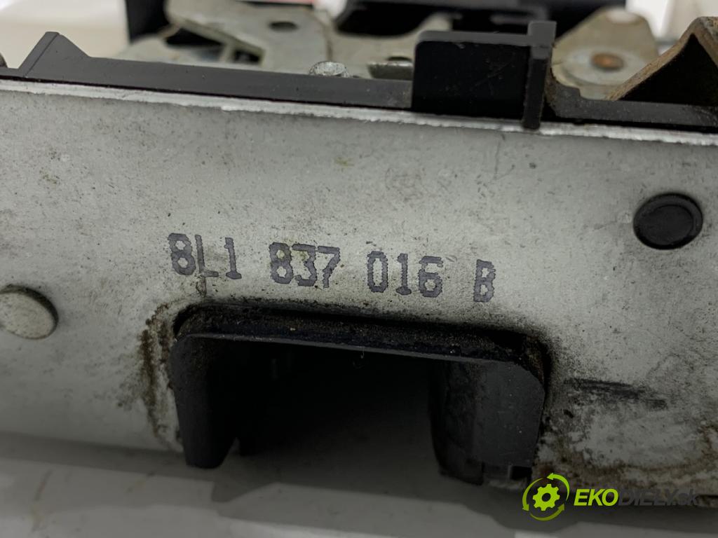 AUDI A3 8L liftback 2000 75 kW 1.6 1595 zámok dveře pravý přední část 8L1837016B