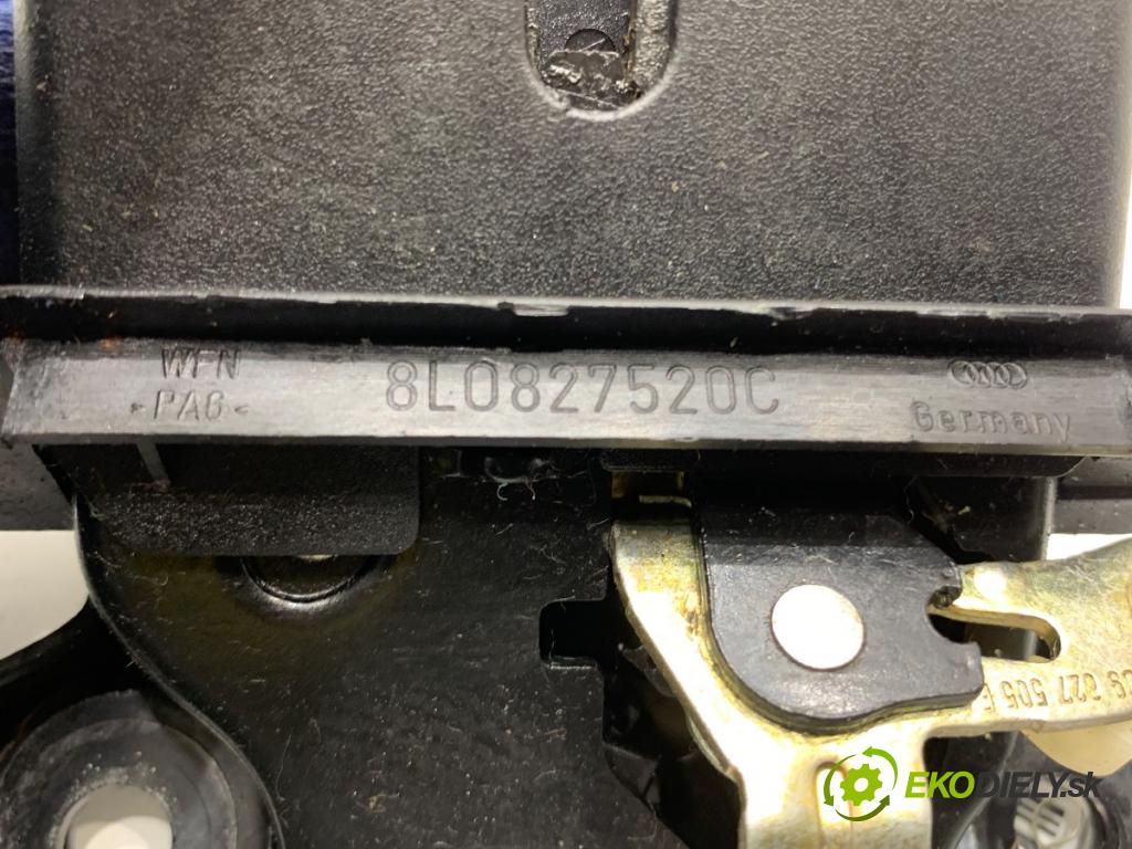 AUDI A3 8L liftback 2000 75 kW 1.6 1595 zámok dveří zadní část 8L0827520C