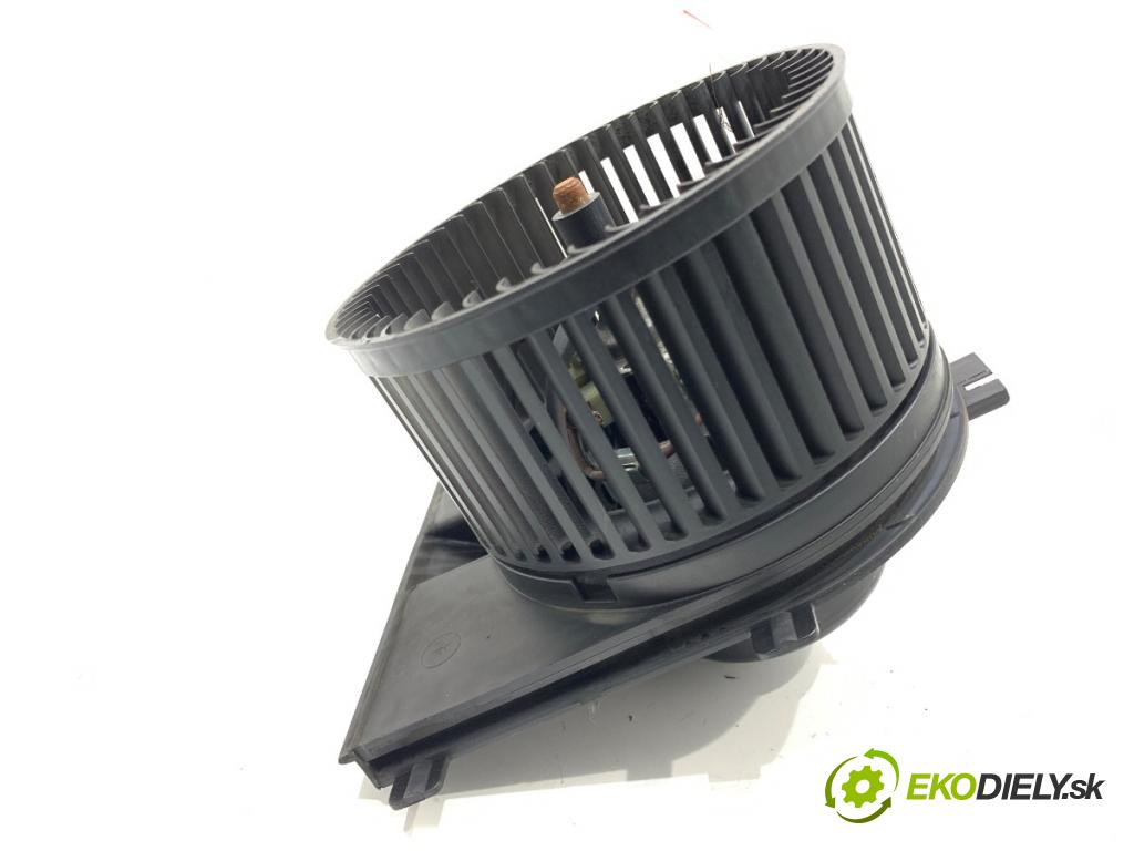 AUDI A3 8L liftback 2000 75 kW 1.6 1595 topení 1J1819021B