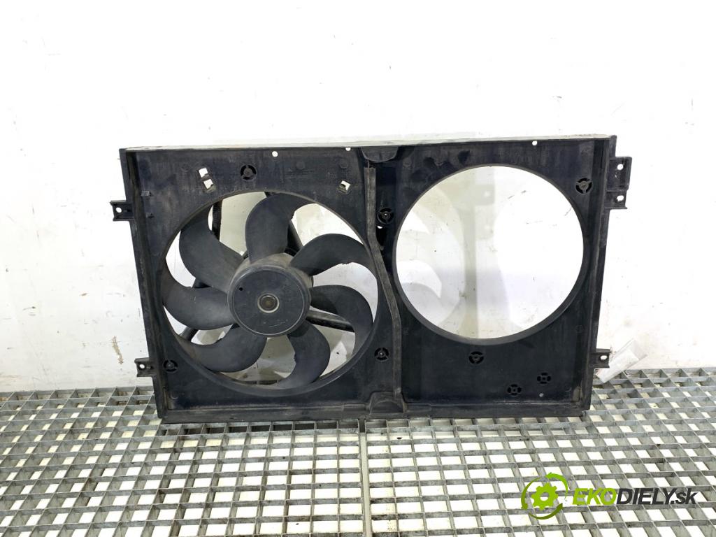 AUDI A3 8L liftback 2000 75 kW 1.6 1595 ventilátor chladiče 1J0121207M (Ventilátor)