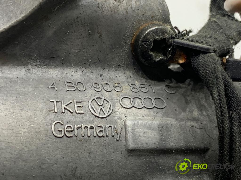 AUDI A3 8L liftback 2000 75 kW 1.6 1595 spinačka 4B0905851C (Spínacia skrinka)