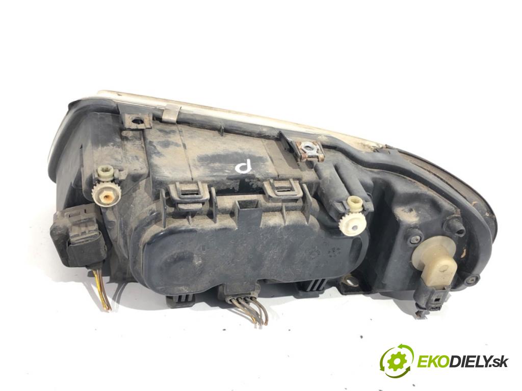AUDI A3 8L liftback 2000 75 kW 1.6 1595 Svetlomet pravy predný
