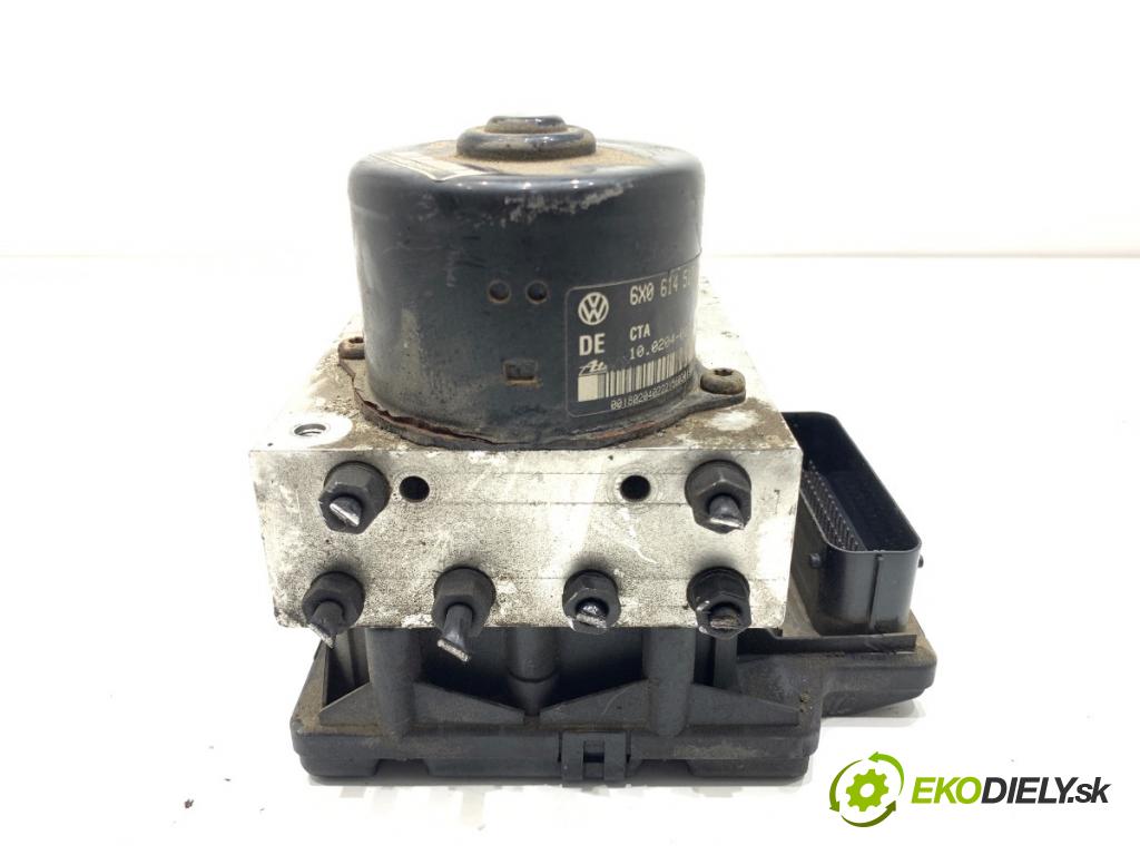 AUDI A3 8L liftback 2000 75 kW 1.6 1595 Pumpa ABS 6X0614517 (Pumpa ABS)