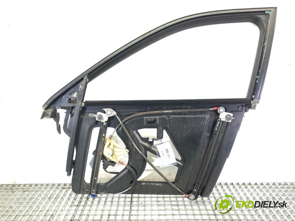 AUDI A3 8L liftback 2000 75 kW 1.6 1595 mechanismus okna levý přední část