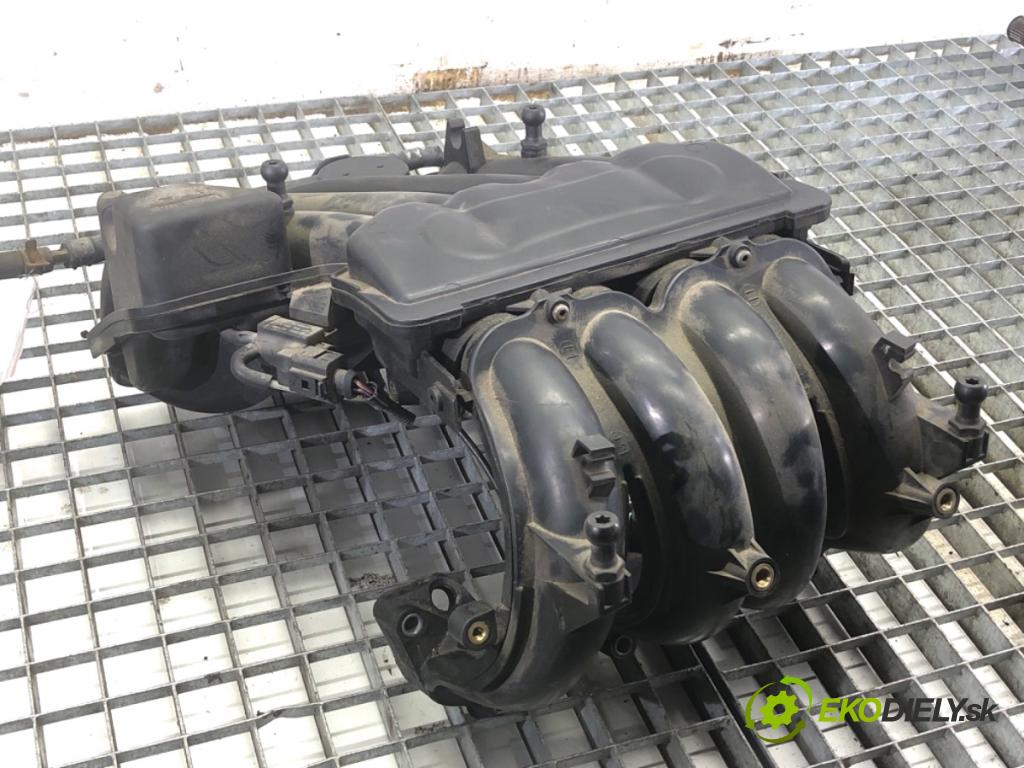 AUDI A3 8L liftback 2000 75 kW 1.6 1595 potrubí sání  (Sací potrubí)