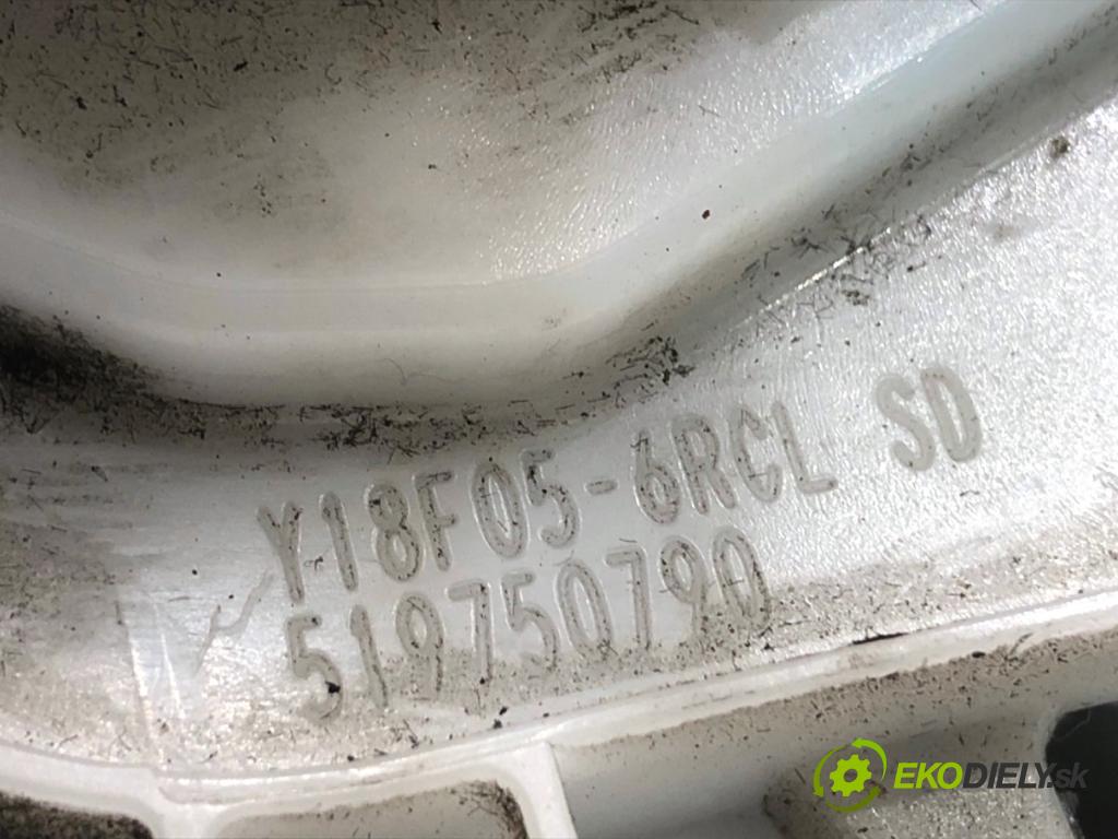 FIAT DOBLO II Autobus 2018 70 kW 1.4 (263AXA1A) 1368 zámok dveře pravý přední část 519750790