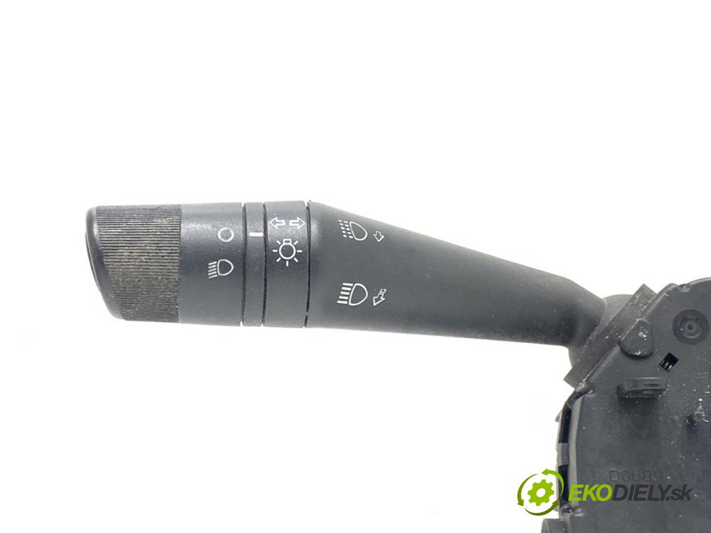 FIAT DOBLO II Autobus 2018 70 kW 1.4 (263AXA1A) 1368 Prepínač kombinovaný 07356685650 (Prepínacie páčky pod volantom)