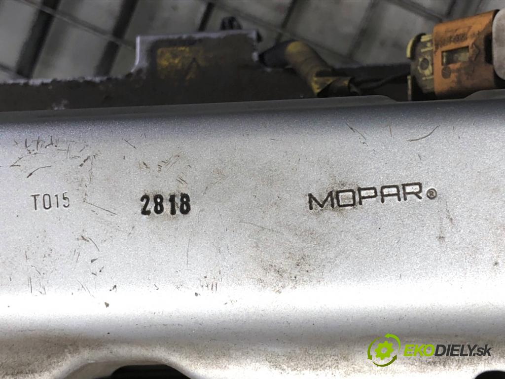 FIAT DOBLO II Autobus 2018 70 kW 1.4 (263AXA1A) 1368 držák přední část  (Přední výztuha)