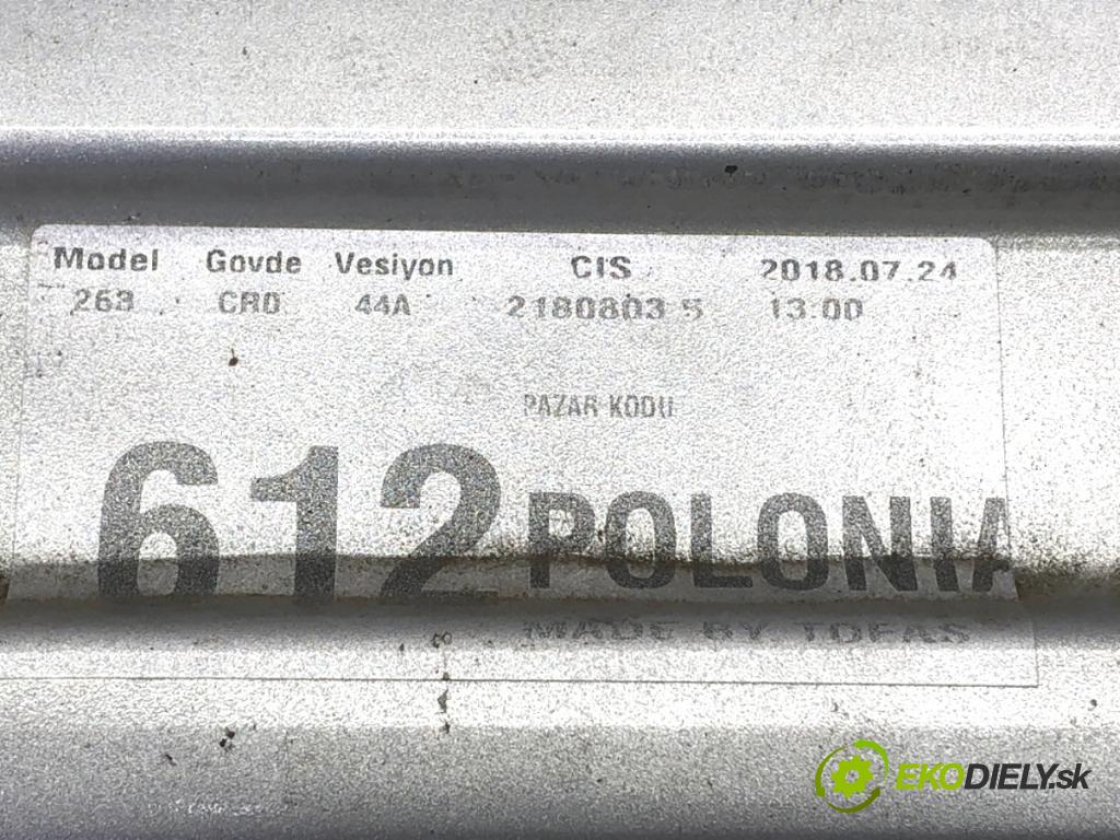 FIAT DOBLO II Autobus 2018 70 kW 1.4 (263AXA1A) 1368 výztuha nárazníka přední část  (Přední výztuha)