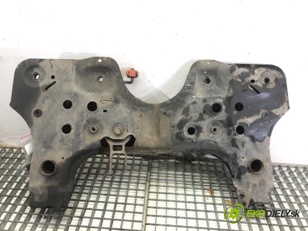 FIAT DOBLO II Autobus 2018 70 kW 1.4 (263AXA1A) 1368 výztuha pod motor 51814522 (Přední výztuha)