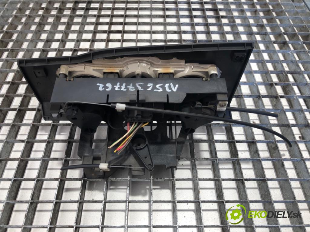 IVECO DAILY III Platforma / podwozie 2000 92 kW 50 C 13 2798 Panel ovládania kúrenia  (Prepínacie páčky pod volantom)