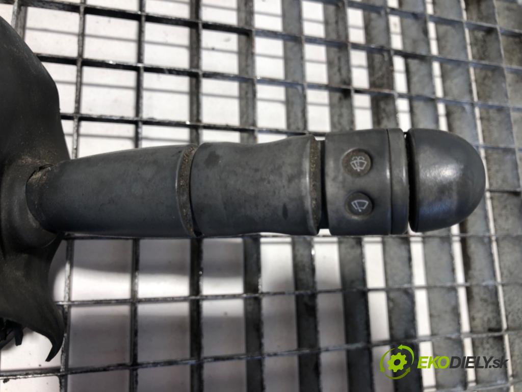 IVECO DAILY III Platforma / podwozie 2000 92 kW 50 C 13 2798 Prepínač kombinovaný  (Prepínacie páčky pod volantom)