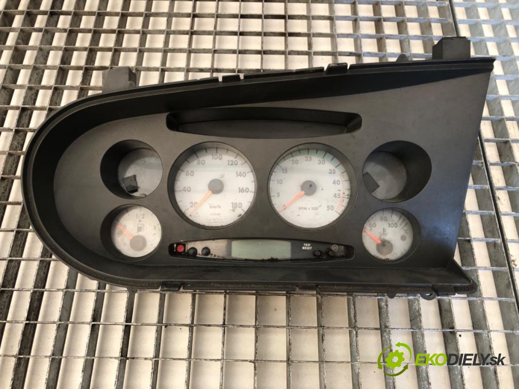 IVECO DAILY III Platforma / podwozie 2000 92 kW 50 C 13 2798 Prístrojovka 500327747 (Prístrojová doska)