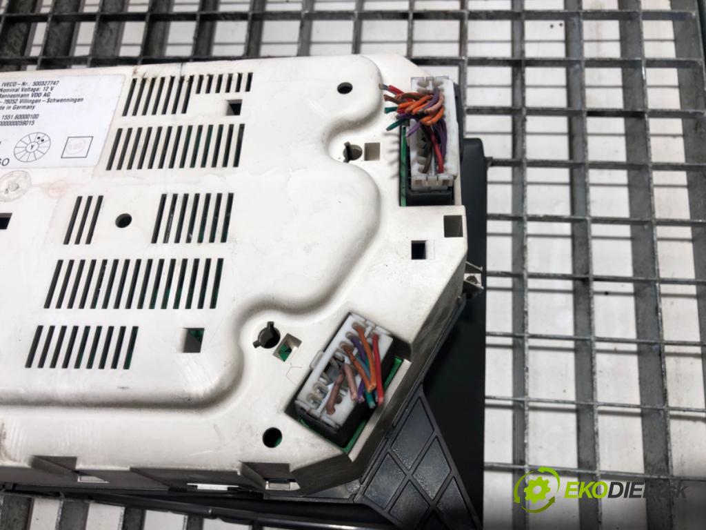 IVECO DAILY III Platforma / podwozie 2000 92 kW 50 C 13 2798 Prístrojovka 500327747 (Prístrojová doska)