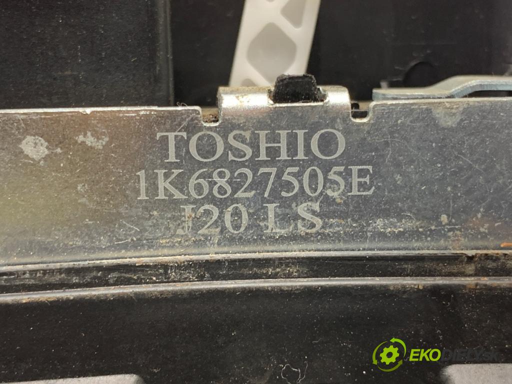 VW TOURAN nadwozie wielkoprzestrzenne (MPV) 2005 77 kW 1.9 TDI 1896 zámok dveří zadní část 1K6827505E
