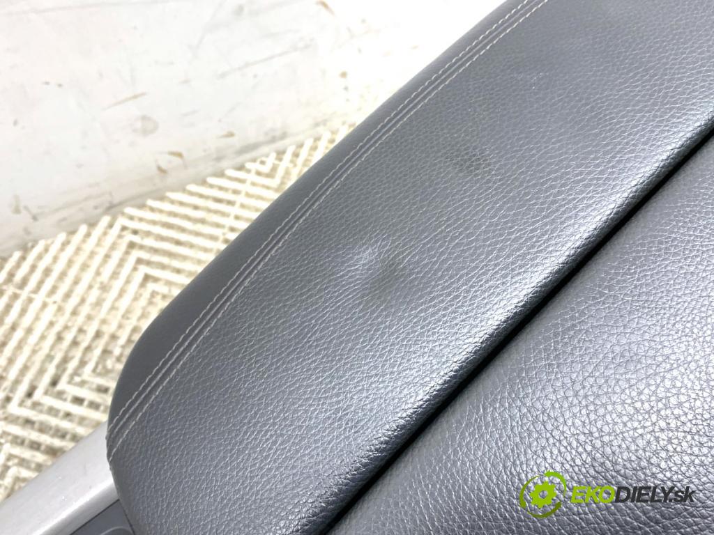 AUDI Q5 FY ---  --- --- --- Tunel stredový 4K1864261D (Stredový tunel)