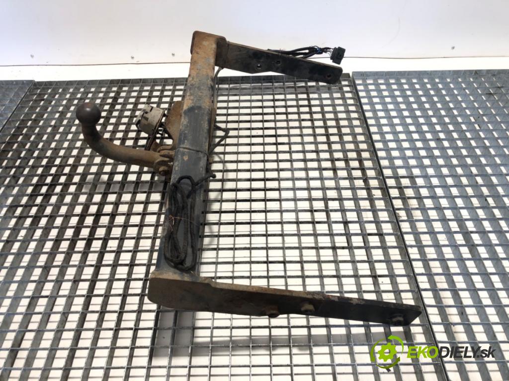 VW TRANSPORTER T5 Autobus 2005 63 kW 1.9 TDI 1896 Hák tažné zařízení  (Tažné zařízení)