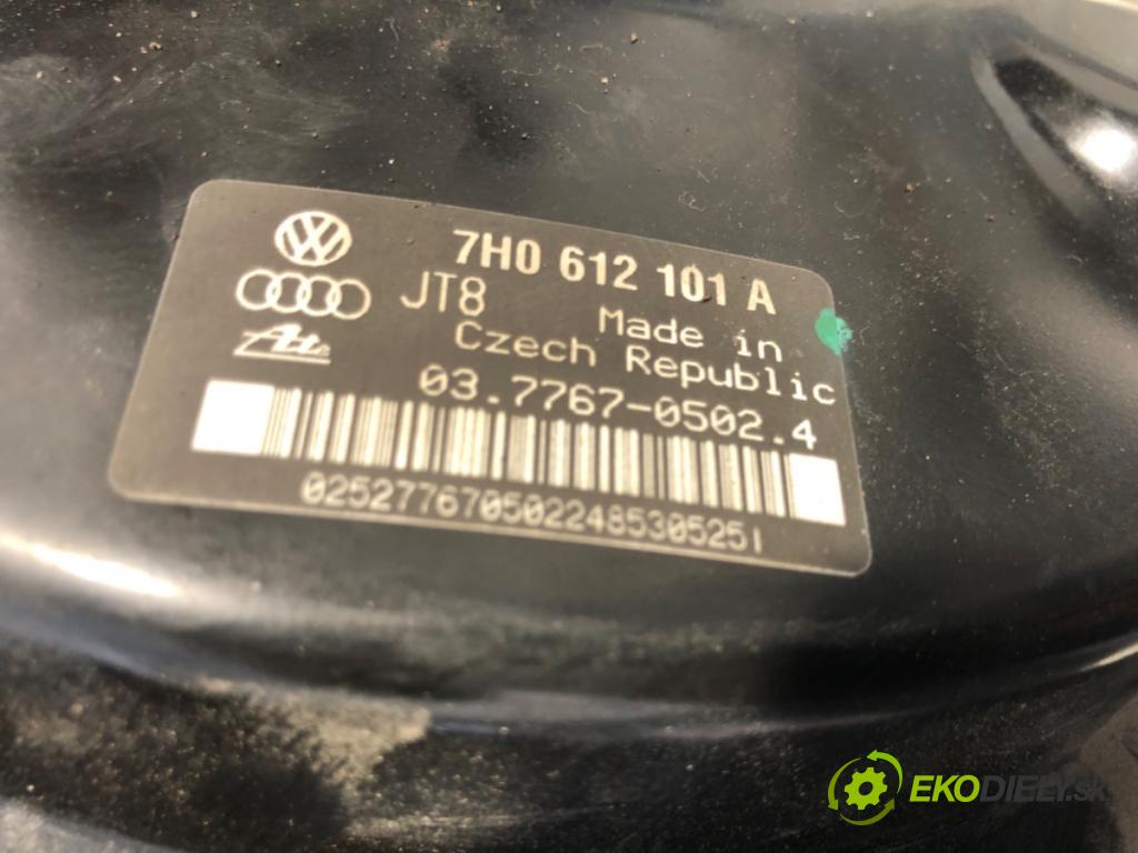 VW TRANSPORTER T5 Autobus 2005 63 kW 1.9 TDI 1896 posilovač bŕzd 7H0612101A