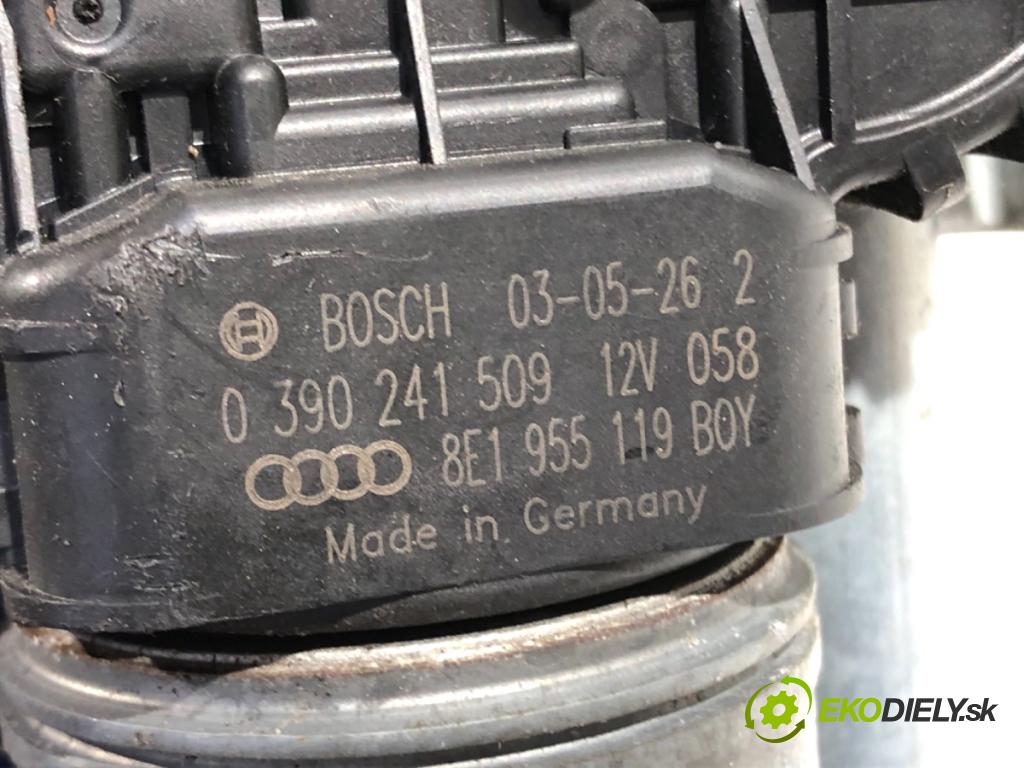 AUDI A4 B6 Kombi 2003 120 kW 2.5 TDI 2496 Mechanizmus stieračov predný 8E1955119 (Motorček stieračov predný)