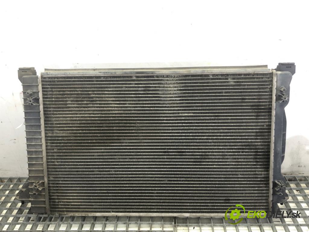 AUDI A4 B6 Kombi 2003 120 kW 2.5 TDI 2496 chladič vody  (Vodní chladič)
