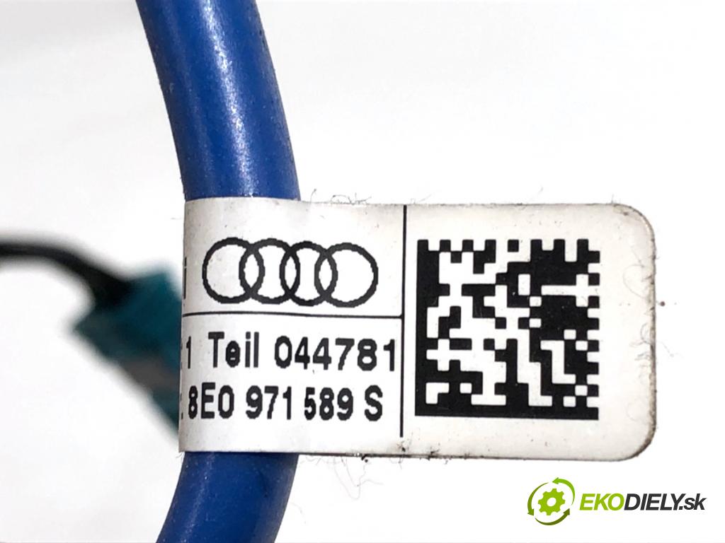 AUDI A4 B6 Kombi 2003 120 kW 2.5 TDI 2496 káblovačka silenbloku airbag 8E0971589S