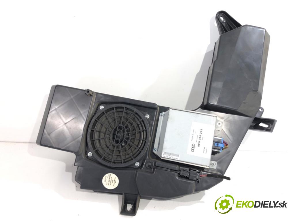 AUDI A4 B6 Kombi 2003 120 kW 2.5 TDI 2496 subwoofer 8E903538203S (Audio zariadenie)