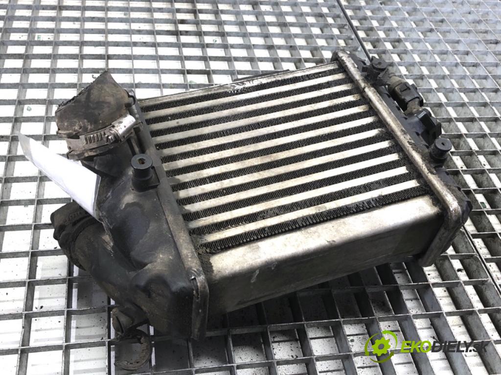 AUDI A4 B6 Kombi 2003 120 kW 2.5 TDI 2496 intercooler  (Intercooler (chladič stlačeného vzduchu))