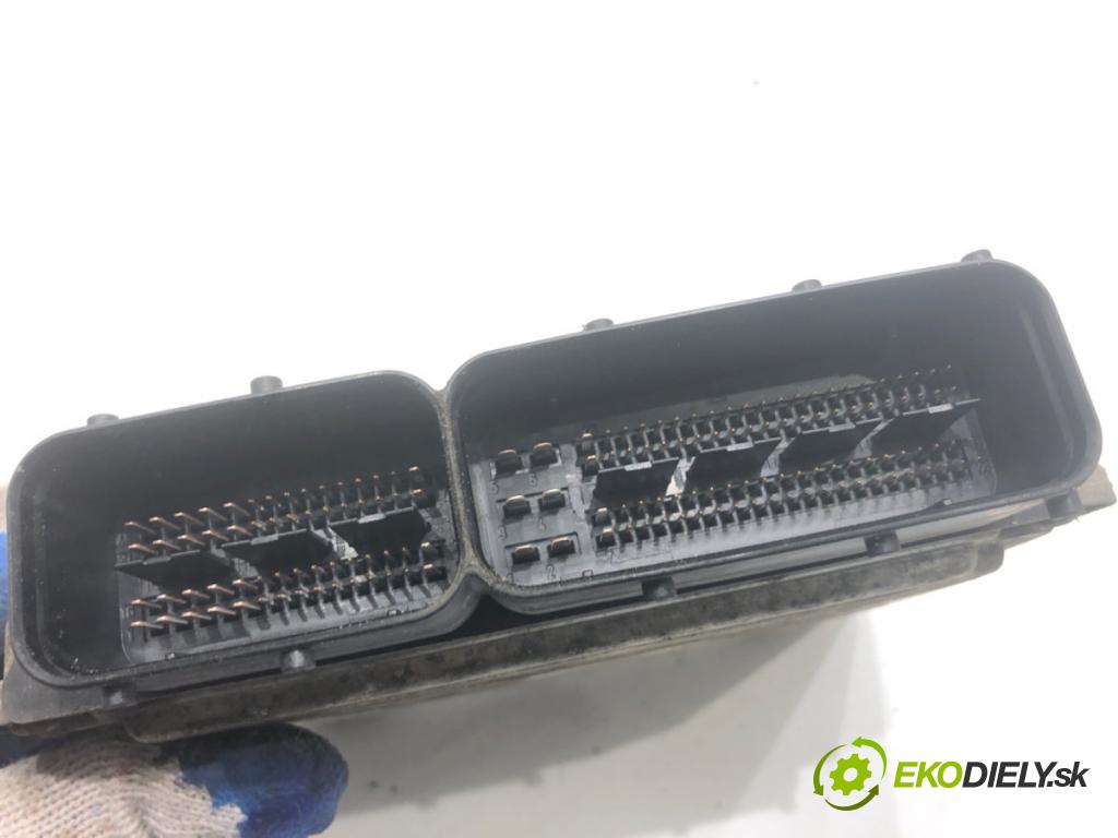 SKODA OCTAVIA II liftback 2007 77 kW 1.9 TDI 1896 riadiaca jednotka Motor 03G906021LB 0281013238 (Riadiaca jednotka)