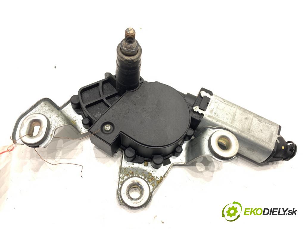 SKODA OCTAVIA II liftback 2007 77 kW 1.9 TDI 1896 motor stěračů zadní část 1Z9955711