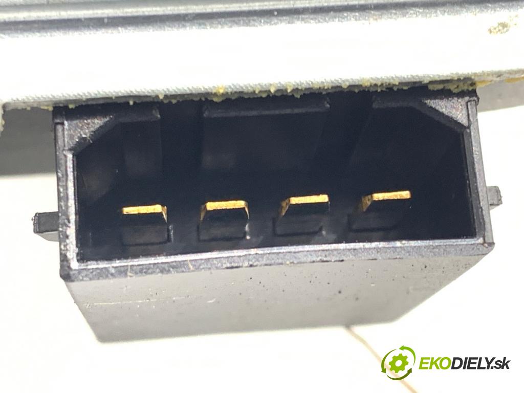 SKODA OCTAVIA II liftback 2007 77 kW 1.9 TDI 1896 motor stěračů zadní část 1Z9955711