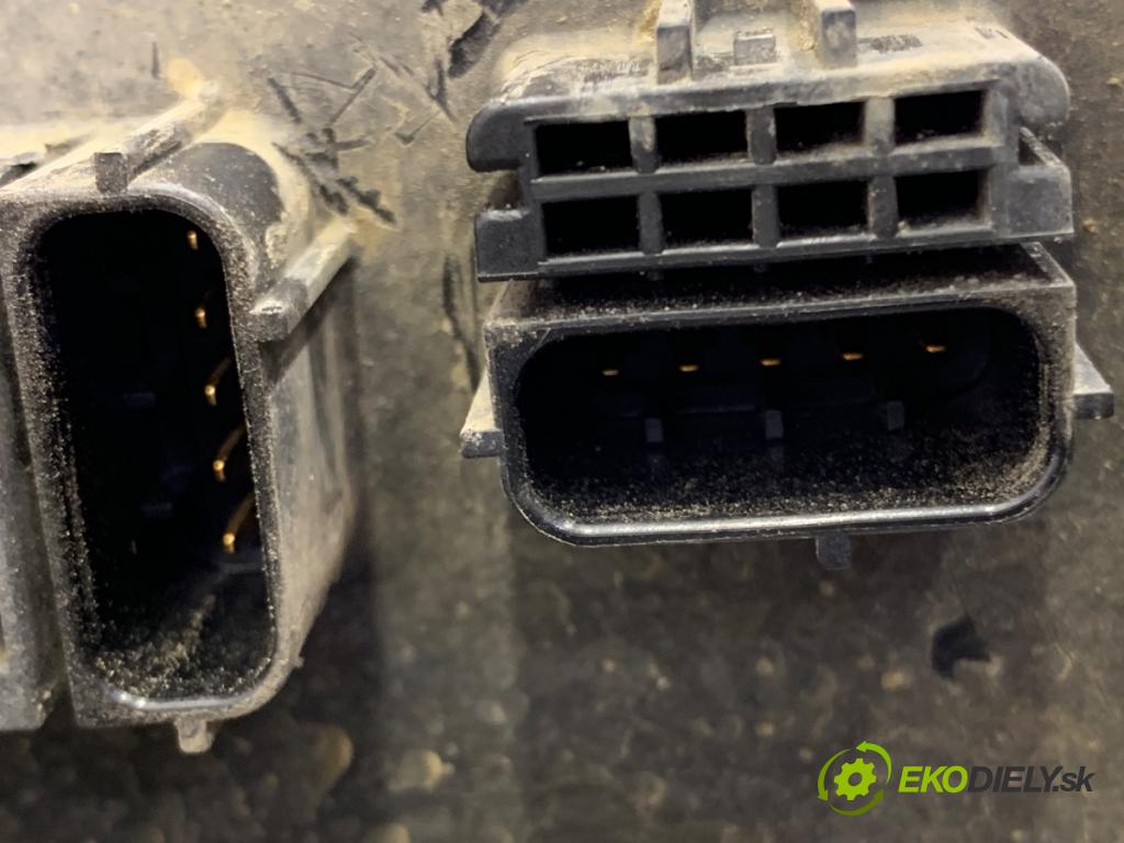 SKODA OCTAVIA II liftback 2007 77 kW 1.9 TDI 1896 řízení 1K1909144M (Řízení)