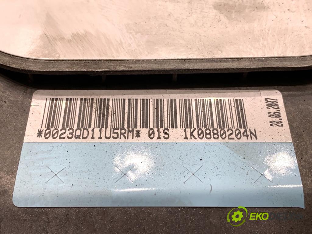 SKODA OCTAVIA II liftback 2007 77 kW 1.9 TDI 1896 AirBag spolujezdce 1K0880204N (Airbag)